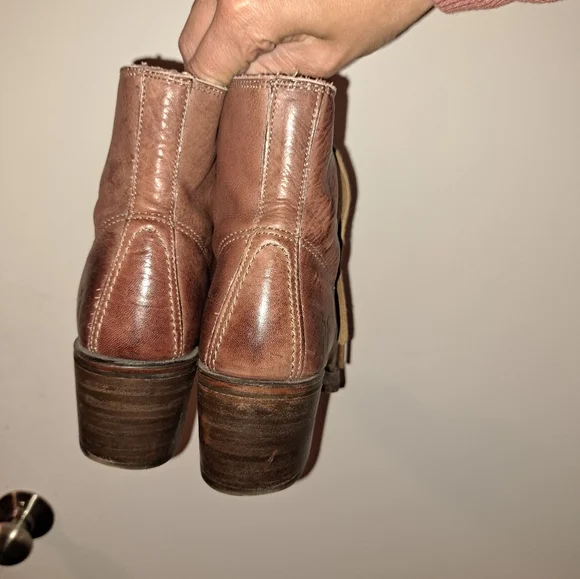 Frye Heel Lace Up Boots - Picture 4 of 5